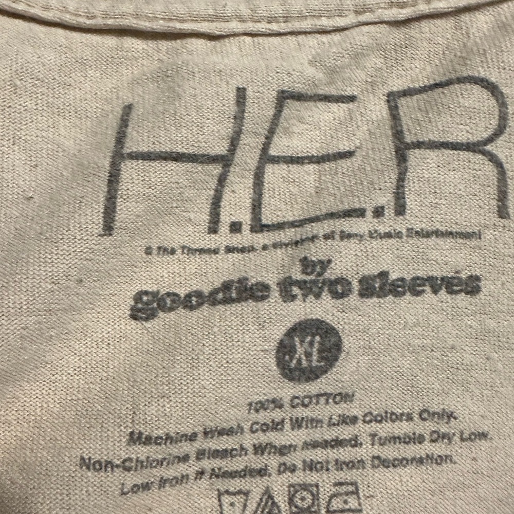H.E.R. Tee - Picture 3 of 3